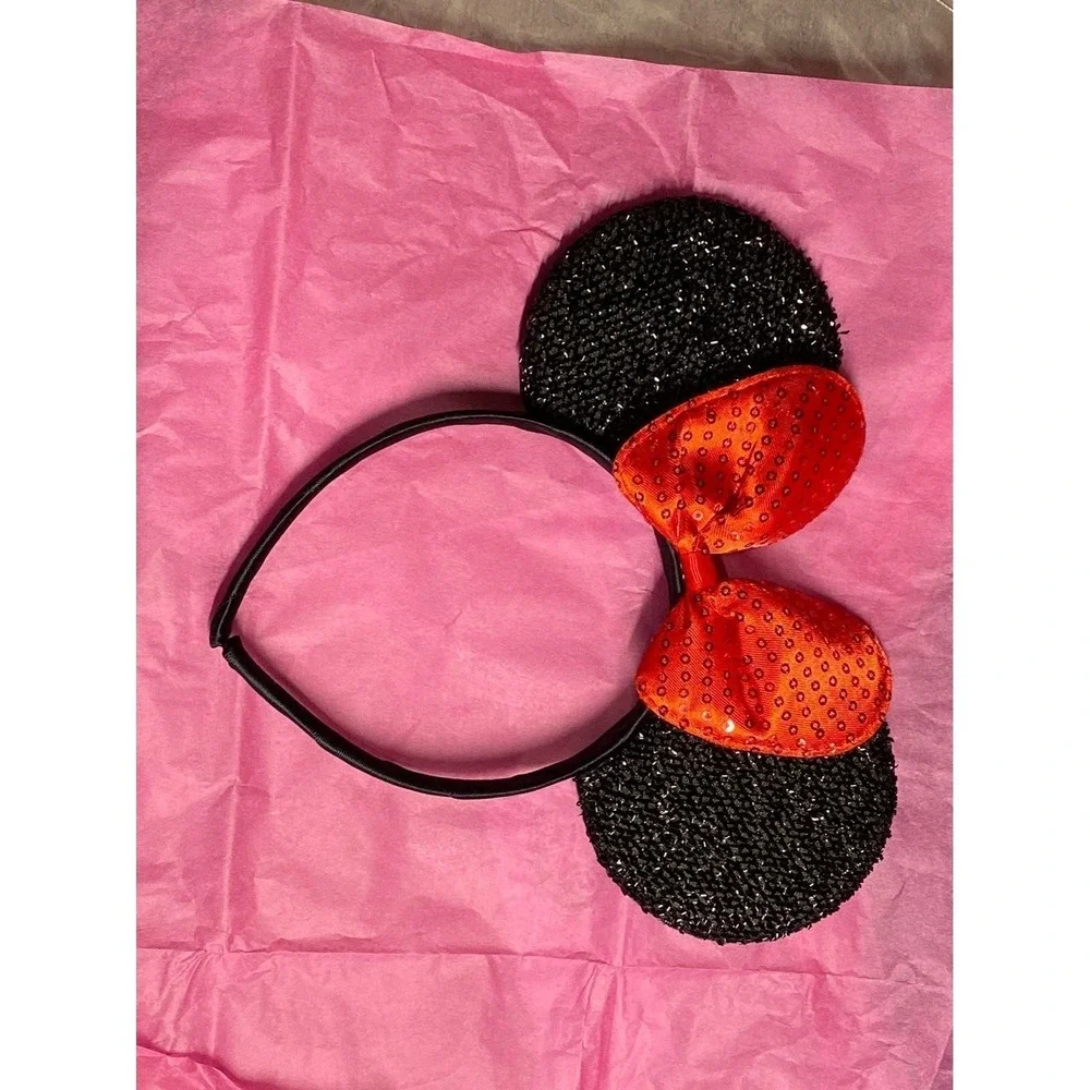 Minnie Mouse headband